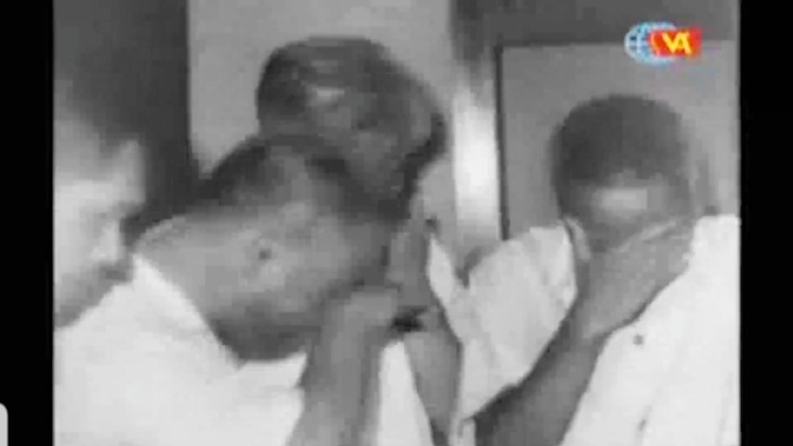 Phim tài liệu Những giờ phút cuối đời Bác Hồ