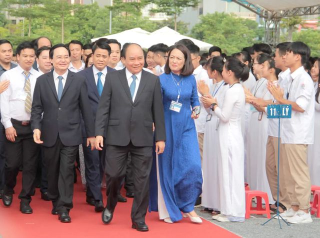 Hơn 22 triệu học sinh cả nước khai giảng năm học mới