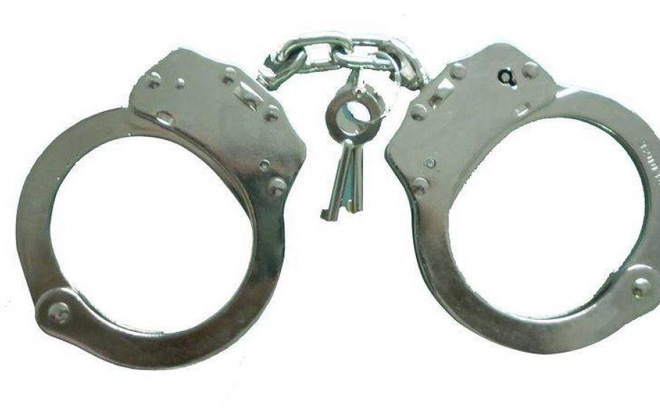 Tiếp tay cho lừa đảo, nguyên chủ tịch xã và 4 thuộc cấp bị bắt tạm giam