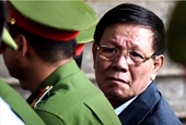 NÓNG Cựu Trung tướng Phan Văn Vĩnh bị khởi tố thêm tội danh