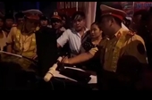 CLIP Cú tông xe chết người của Chủ nhiệm Ủy ban kiểm tra Đảng ủy khối ở Hà Tĩnh