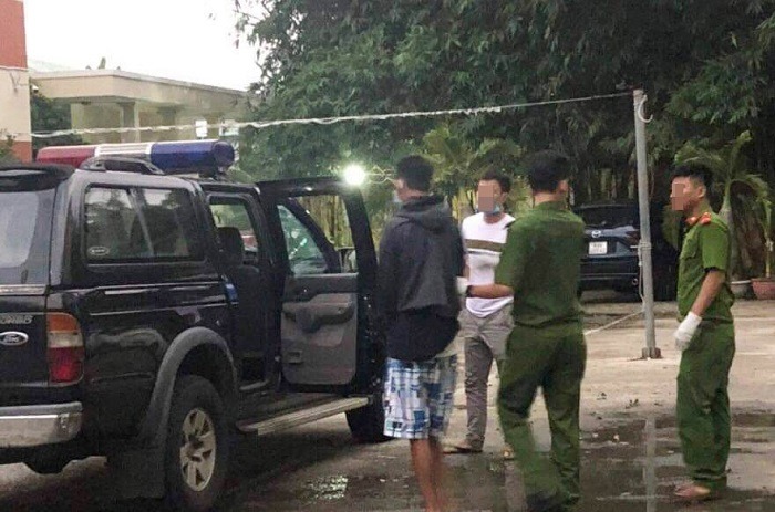 Khống chế đối tượng nhiễm HIV, 5 công an phải đi kiểm tra phơi nhiễm