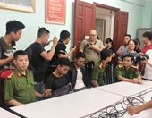 Hai nghi phạm sát hại nam sinh viên ở Hà Nội vẫn thản nhiên về Yên Bái uống rượu