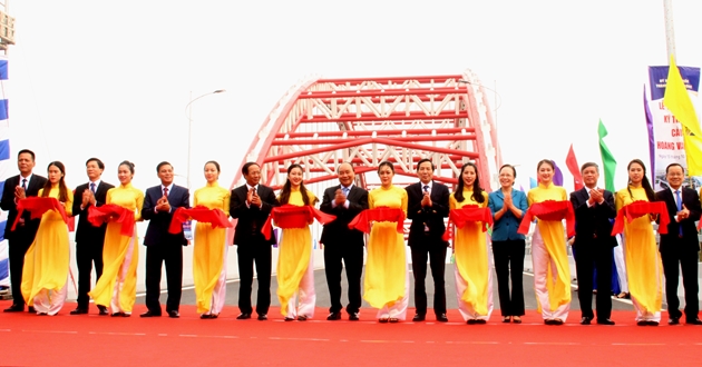 thong xe cau vom nhip lon nhat viet nam tai hai phong