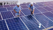 Cắt giảm công suất điện mặt trời nguy cơ gây thiệt hại 480 tỉ đồng