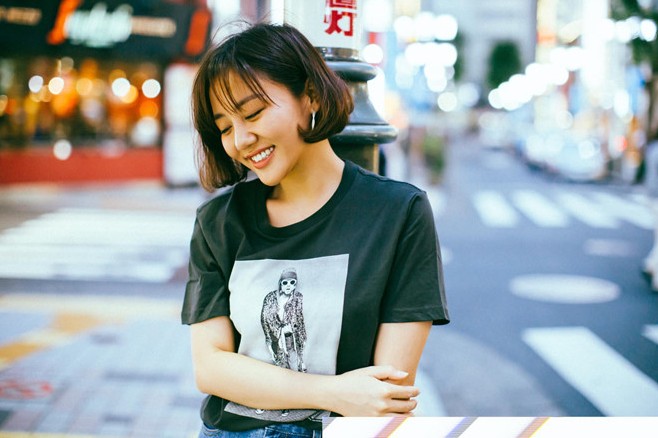 Mẹ Bùi Anh Tuấn nói gì về tin con trai sắp cưới Văn Mai Hương