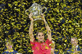 Federer lần thứ 10 vô địch ATP Basel