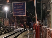 Một người bị xe lửa cán tử vong gần khu vực “phố cà phê đường tàu”