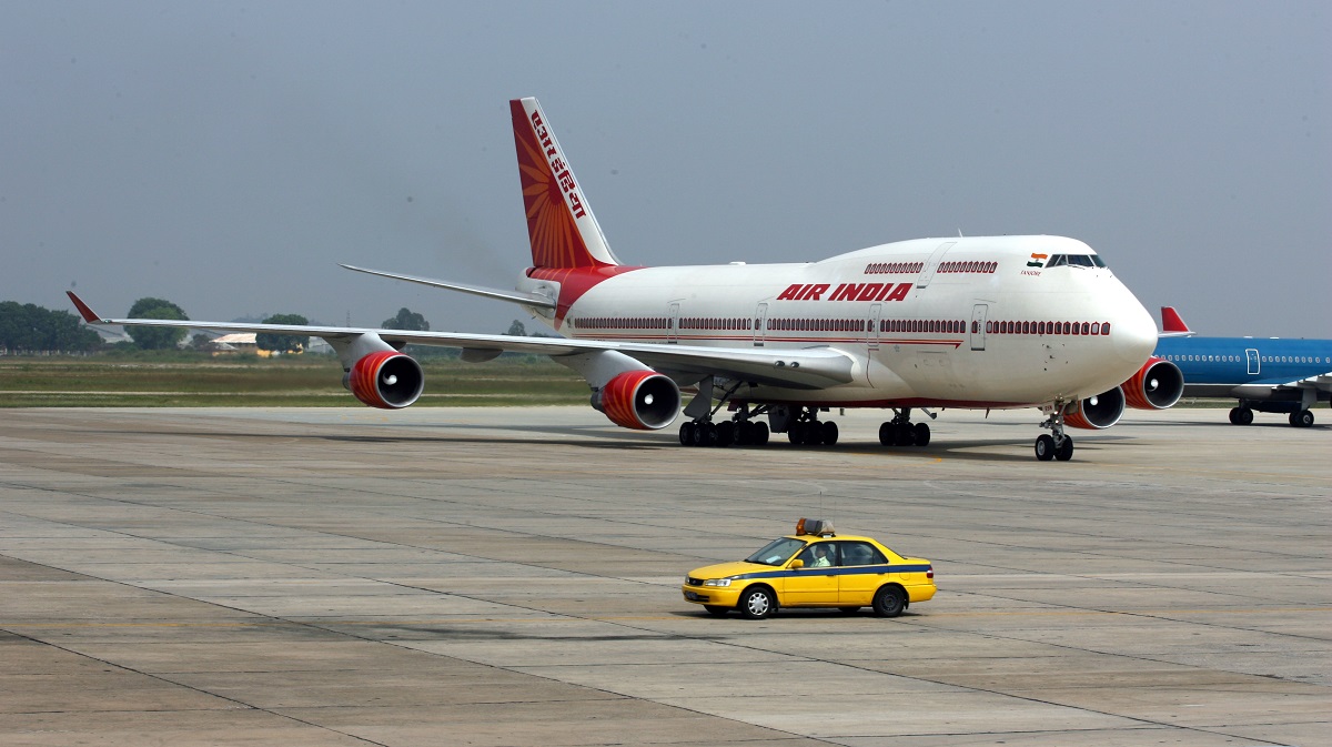 Ảnh hưởng bão số 5 Dừng khai thác tàu bay tạm thời tại 6 sân bay