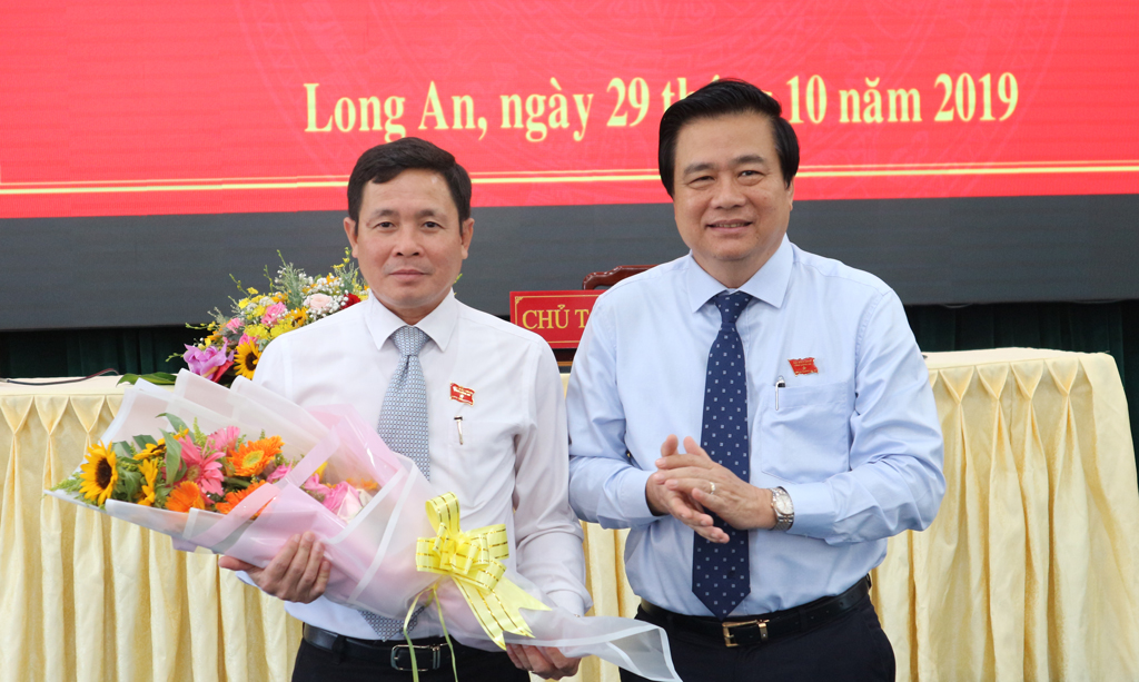 Long An bầu tân Phó Chủ tịch HĐND tỉnh