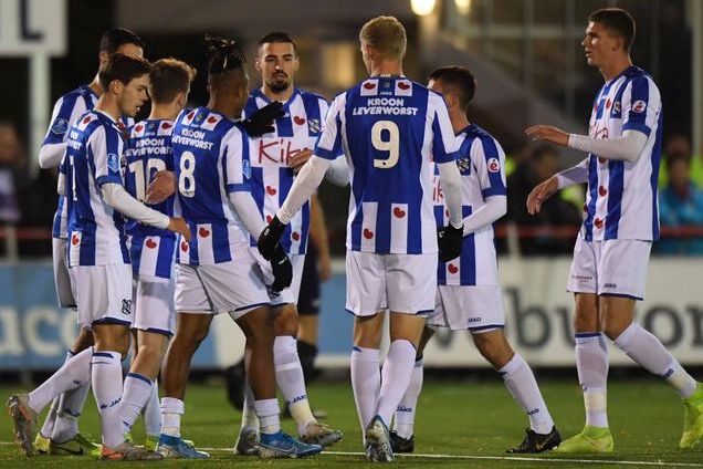 Đội bóng của Văn Hậu bất bại trận đấu thứ 8 liên tiếp