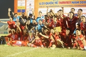 Thêm một đội bóng của Việt Nam lên ngôi vô địch