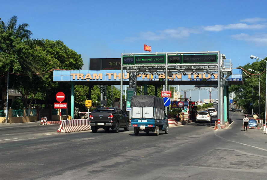 33 trạm thu phí “ngó lơ” thu phí tự động không dừng