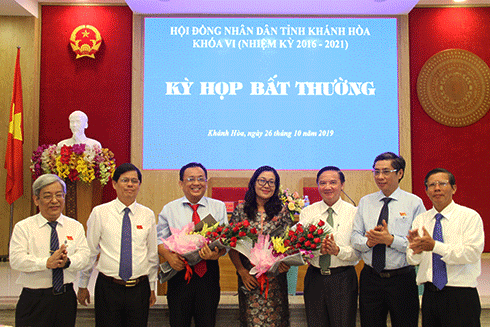 Phê chuẩn chức vụ Phó Chủ tịch UBND tỉnh Khánh Hòa