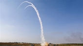 Palestine và Israel giao đấu tên lửa đỏ rực bầu trời Gaza