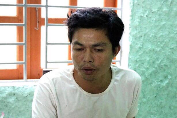 Vi phạm giao thông còn tung chưởng với CSGT