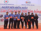 Cán bộ VKSND tham gia Ngày hội hiến máu Lào Cai ngàn trái tim hồng