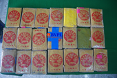 NÓNG Người dân Thừa Thiên - Huế nhặt được 21 bánh heroin