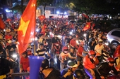 Hàng chục phương tiện bị tạm giữ khi ‘đi bão’ mừng U22 Việt Nam vô địch