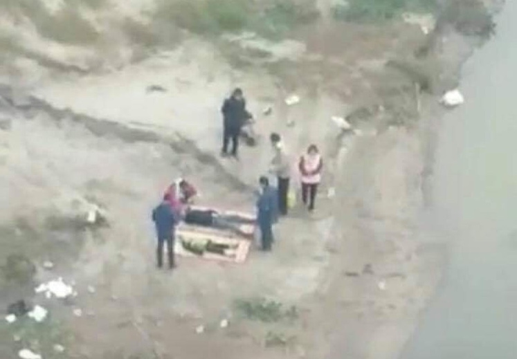 Phát hiện thi thể hai cha con tử vong dưới sông Hồng