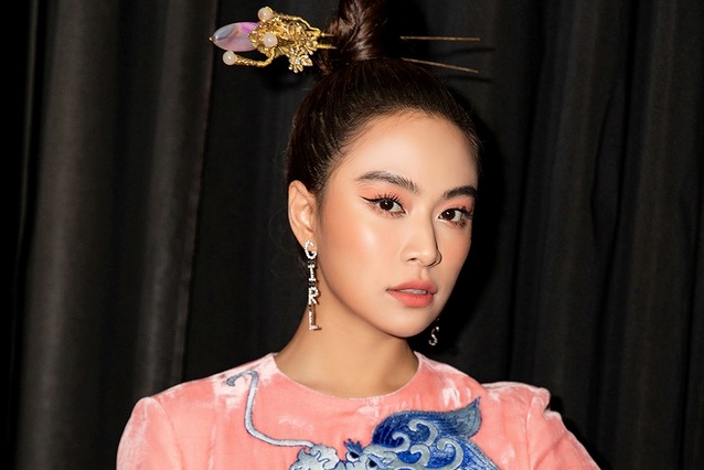 Hoàng Thùy Linh lần đầu nhắc lại “Nhật ký Vàng Anh” sau hơn 10 năm