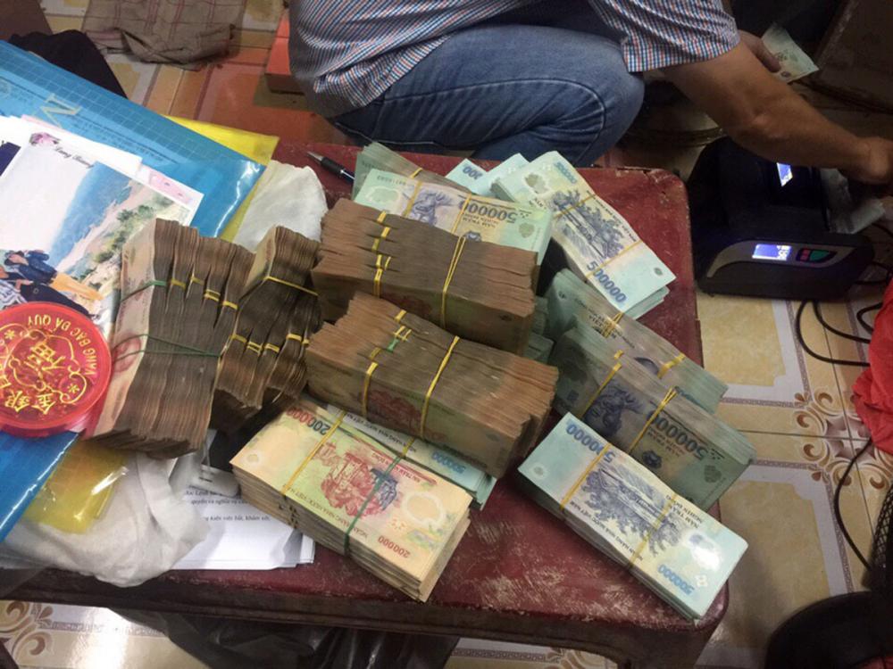 Triệt phá đường dây cá độ bóng đá hàng trăm tỷ đồng ở Gia Lai