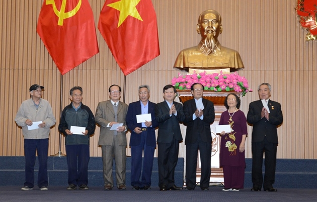 Lãnh đạo VKSND tối cao gặp mặt cán bộ hưu trí