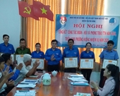Chi đoàn VKSND huyện Tân Phú Đông nhận Bằng khen của Tỉnh đoàn Tiền Giang