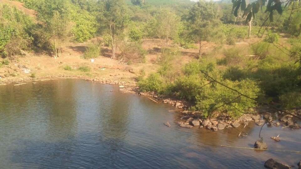 6 công nhân bất lực nhìn bạn đuối nước khi đi chơi thác Đắk Mai