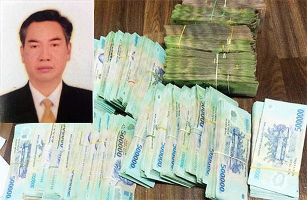 Cựu Phó Chủ tịch huyện và cấp dưới “liên kết” ăn bẩn tiền tỉ