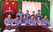 Cụm thi đua số 1 VKSND tỉnh Bình Phước ký kết giao ước thi đua