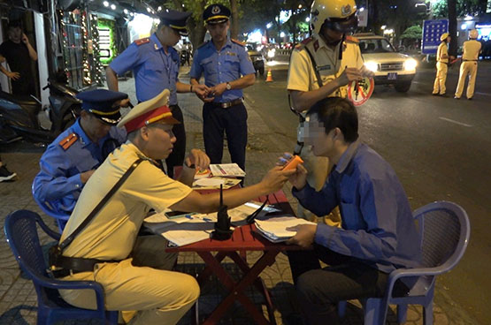 CSGT ra quân, tăng cường xử lý vi phạm về nồng độ cồn từ ngày 16 3