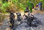 3 xe máy của cán bộ bảo vệ rừng cháy rụi, nghi bị đốt