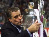 Cựu Chủ tịch Real Madrid Lorenzo Sanz qua đời nghi nhiễm Covid-19