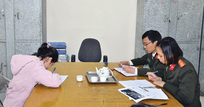 Xử lý 2 người tung tin Hà Nội vỡ trận chống dịch Covid-19