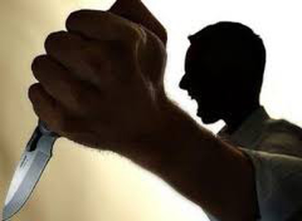 Mẫu thuẫn gia đình, nghịch tử chém bố nhập viện