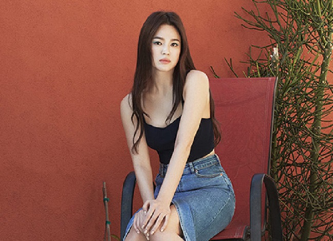 Song Hye Kyo khoe eo