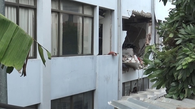 Phân biệt tội gián điệp và tội phản bội tổ quốc