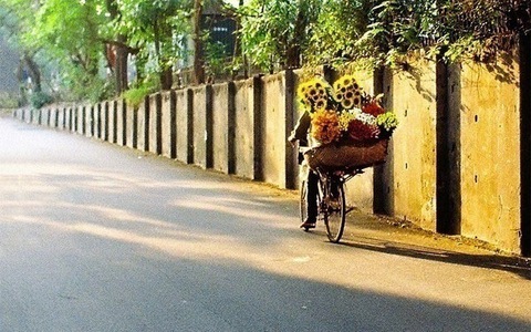 Miền Bắc đón đợt nắng nóng mới, nhiệt độ có nơi trên 38 độ C