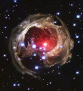 Những hình ảnh cực ấn tượng về vũ trụ từ Kính viễn vọng không gian Hubble 30 năm tuổi
