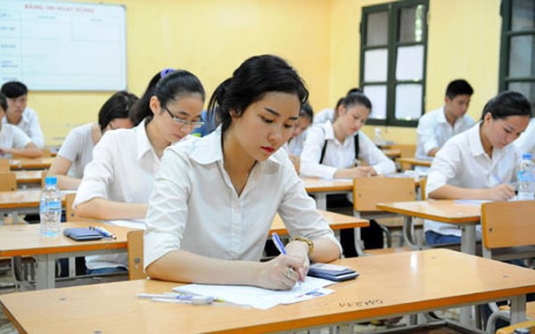 Bộ trưởng Bộ GD-ĐT Thi tốt nghiệp THPT rút ngắn trong 2 ngày và đề thi được giảm bớt