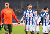 Heerenveen đề nghị để Văn Hậu ở lại Hà Lan thêm 1 năm