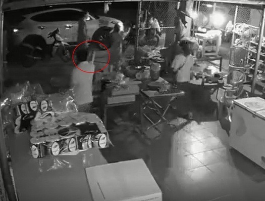 Thông tin về vụ cán bộ Công an Quảng Ninh bị tố rút súng đe dọa dân