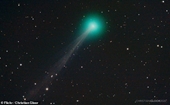 Sao chổi có đuôi dài 11 triệu dặm bất ngờ rực sáng khi tiến gần Mặt trời
