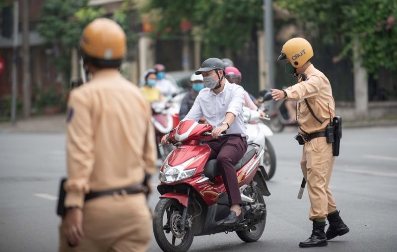 Hôm nay 15 5 ,CSGT đồng loạt ra quân kiểm soát phương tiện