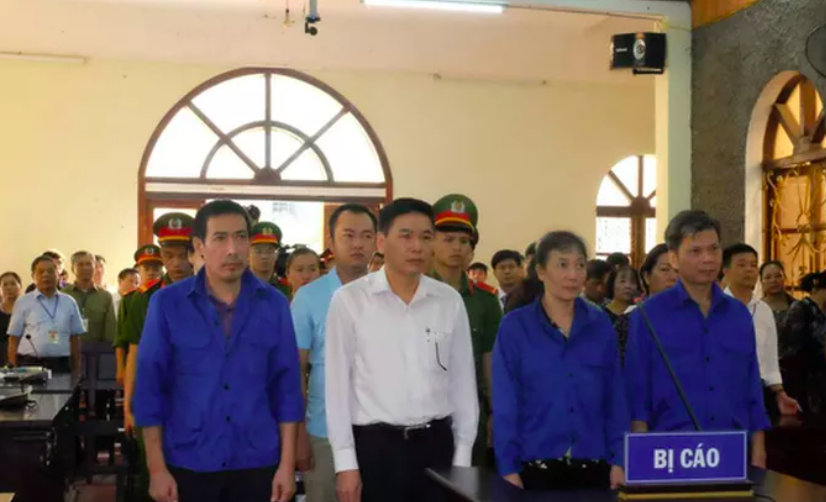Xét xử gian lận thi cử tại Sơn La Câu hỏi lớn nhất đã được trả lời