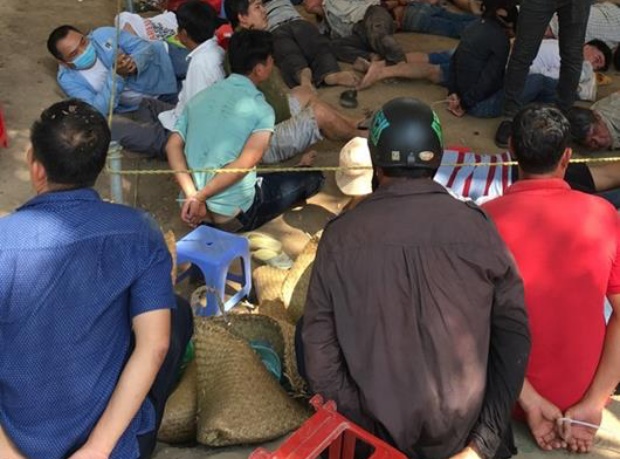 Bắt nguyên Phó trưởng Công an phường về hành vi Đánh bạc