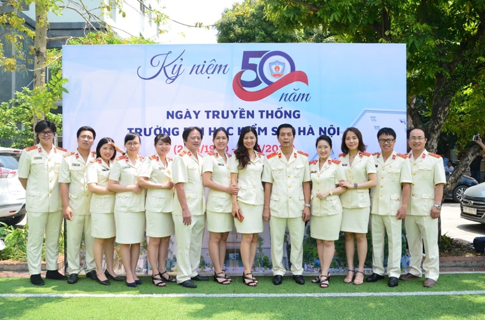 Nhiều thế hệ thầy, trò Đại học Kiểm sát Hà Nội hội ngộ trong lễ kỷ niệm thành lập trường