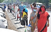 Ấn Độ loay hoay trong “vòng xoáy” kỷ lục COVID-19