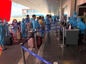 Đưa 309 công dân Việt từ Angola về sân bay Vân Đồn, Quảng Ninh